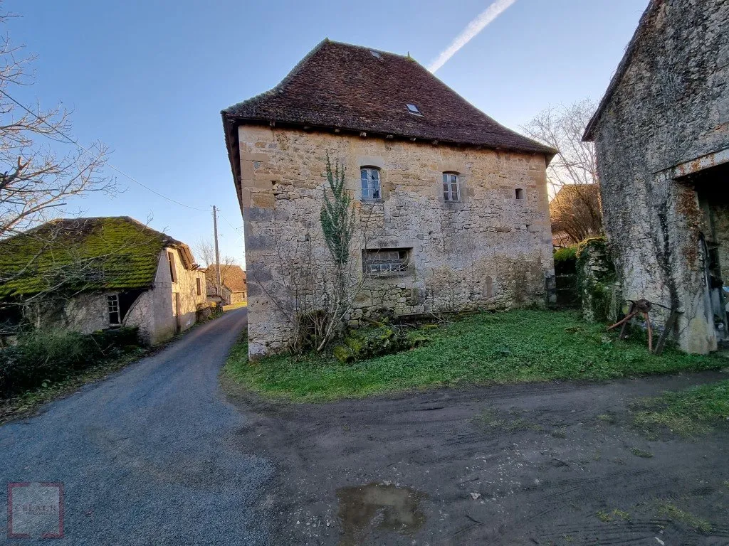 DEMEURE DE CARACTERE A RESTAURER