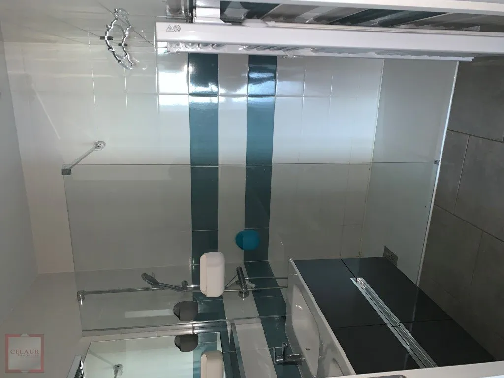 LOCATION ARGENTAT BEL APPARTEMENT T4 AVEC GARAGE ET JARDIN