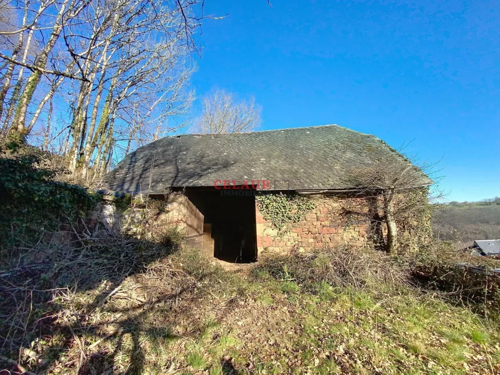 Grange &agrave; r&eacute;nover