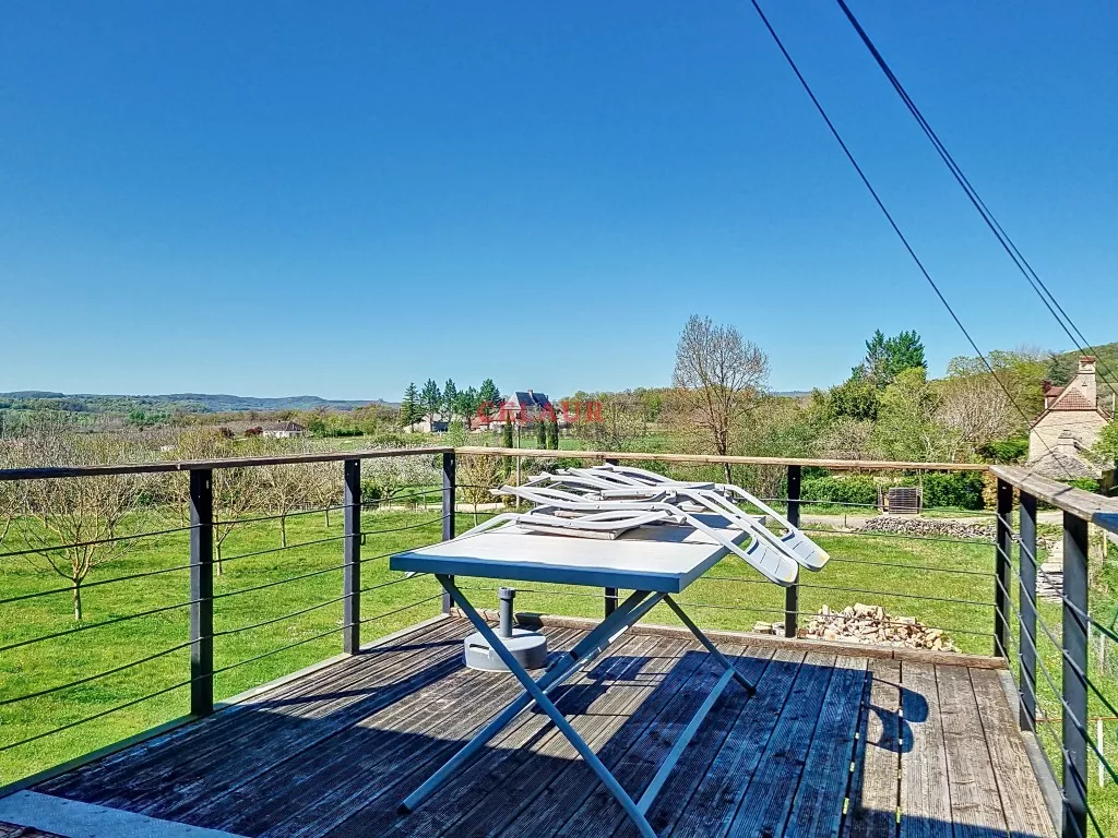 MAISON AVEC TERRASSE ET JOLIE VUE