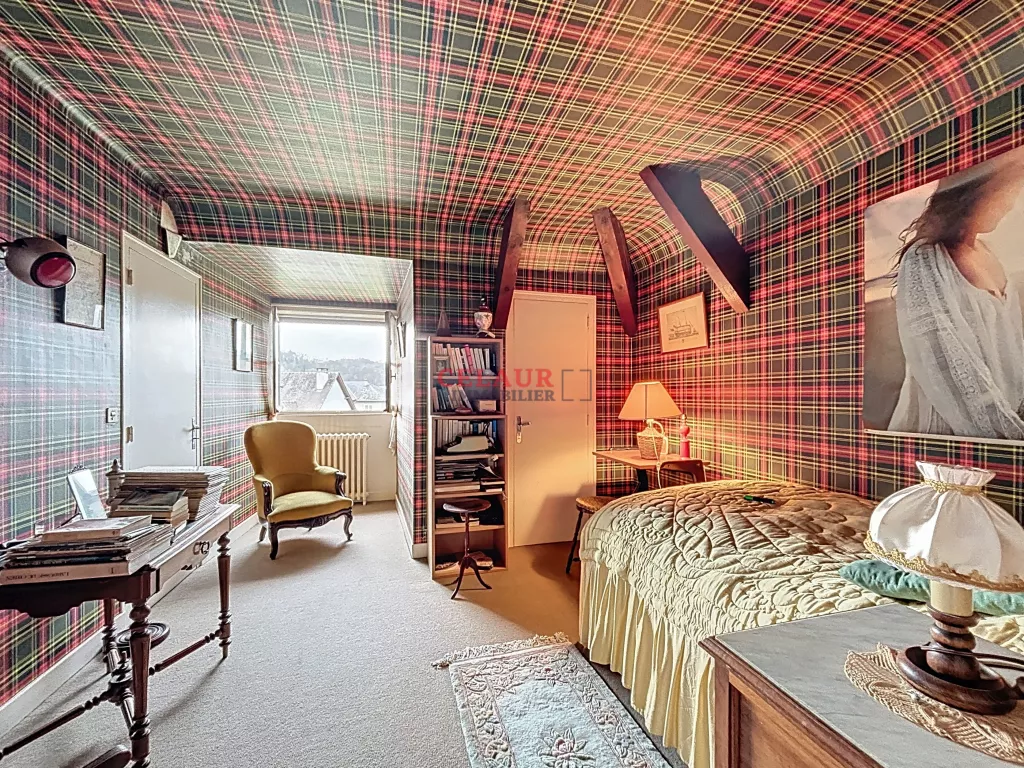 MAISON BOURGEOISE CENTRE D'ARGENTAT