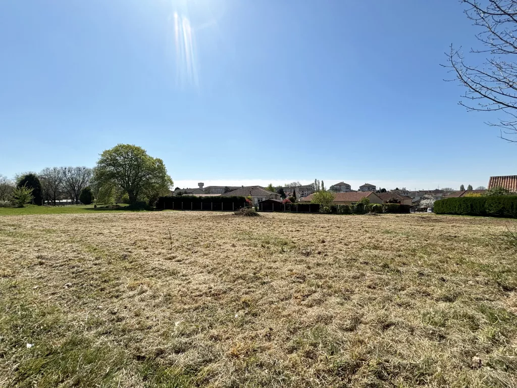 Terrain &agrave; b&acirc;tir