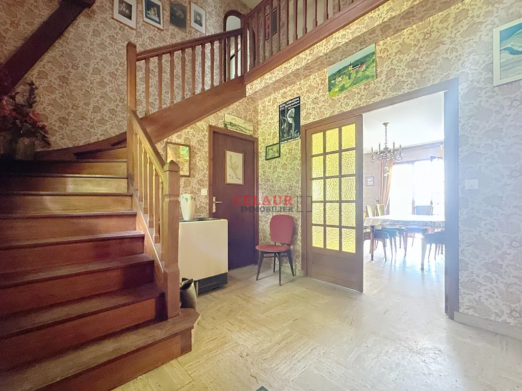 SPACIEUSE MAISON FAMILIALE AVEC VUE DEGAGEE