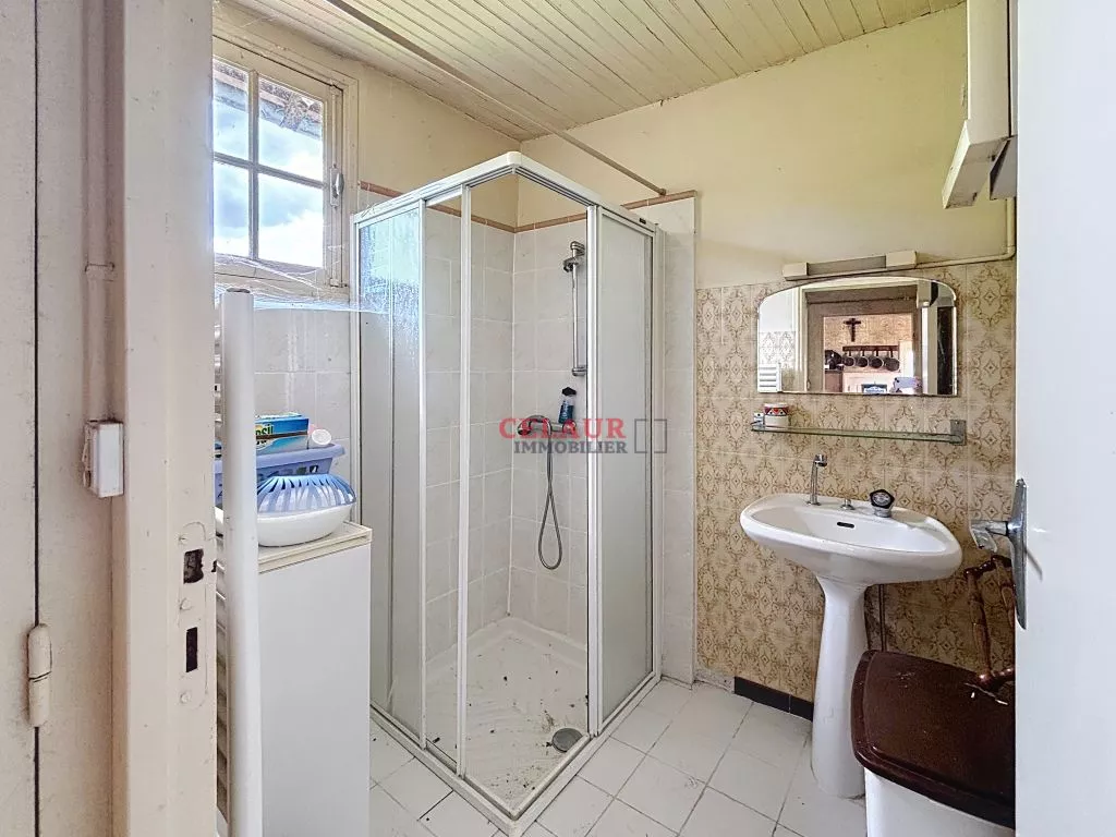 MAISON EN PIERRE AVEC DEPENDANCE SUR 1770 M&sup2; DE TERRAIN