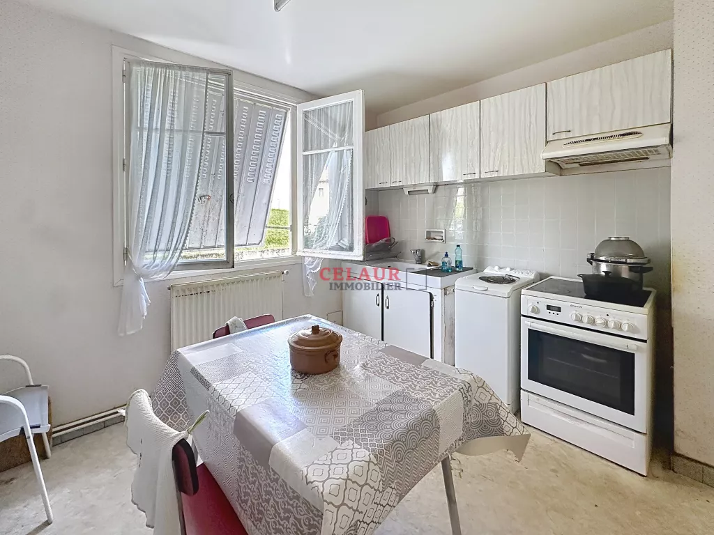 APPARTEMENT AVEC JARDIN