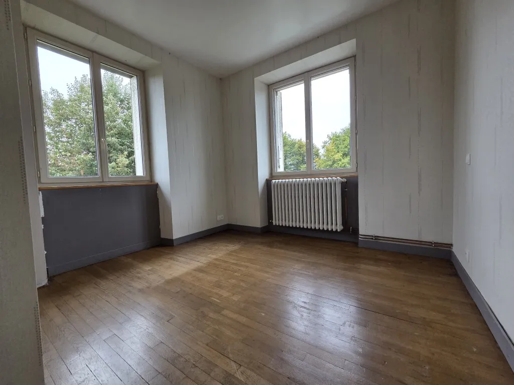 CHAMBOULIVE : MAISON ET SON JARDIN