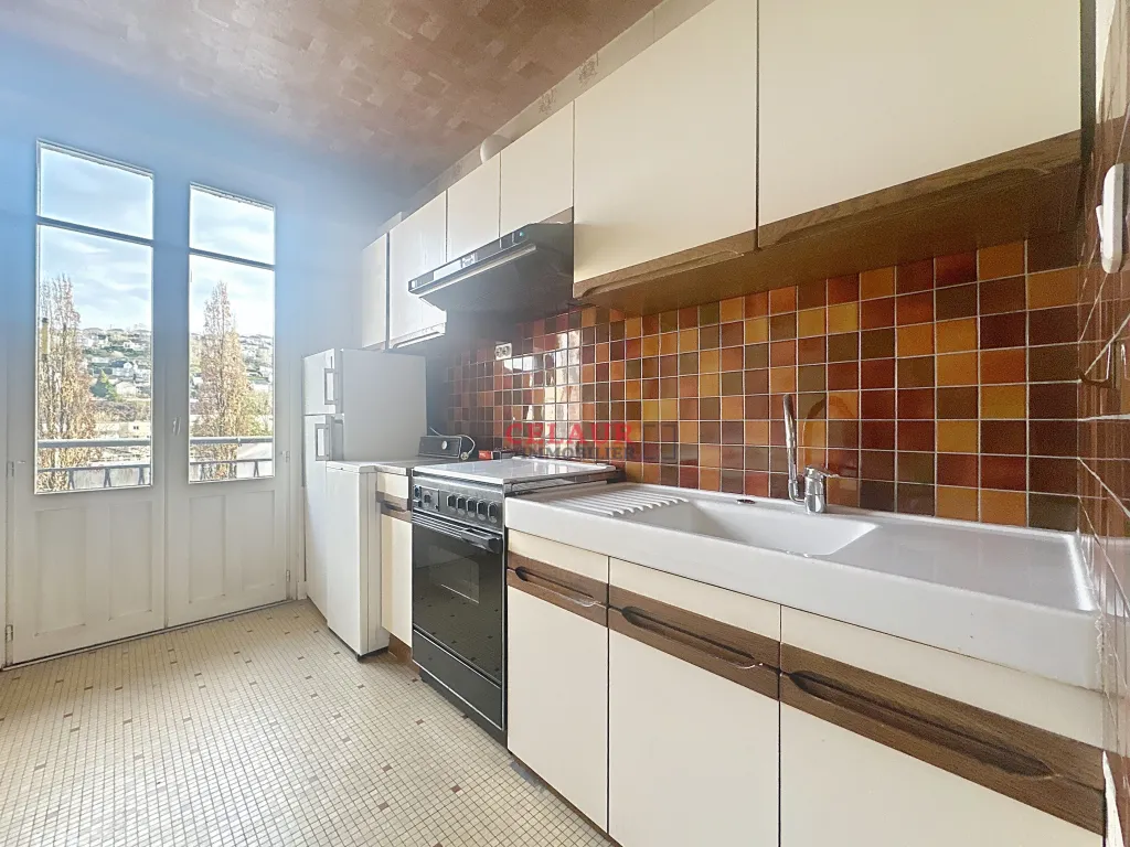 APPARTEMENT T3 A RAFRAICHIR