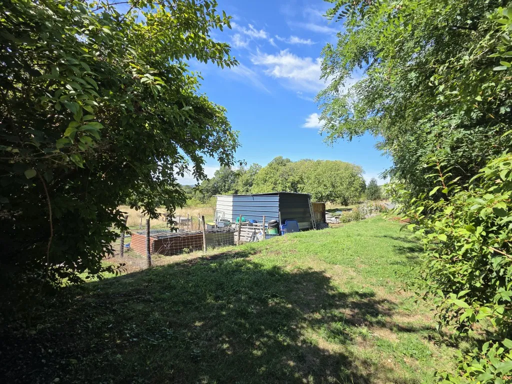 MAISON AGREABLE AVEC PLUS D'UN HECTARE