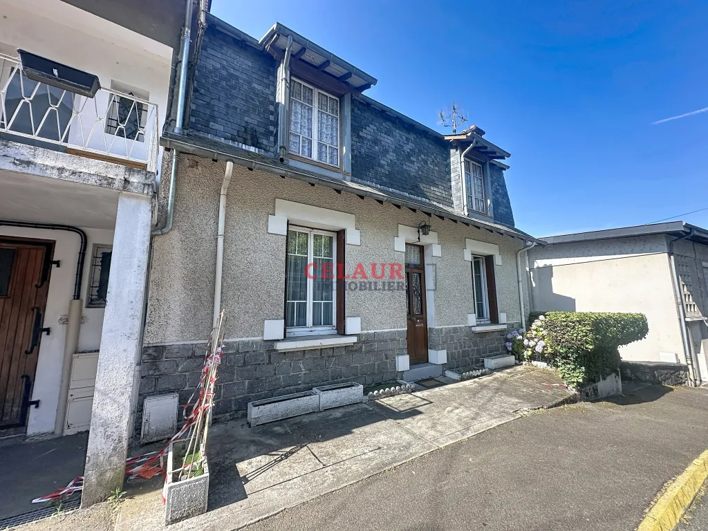 MAISON DE VILLE A RENOVER