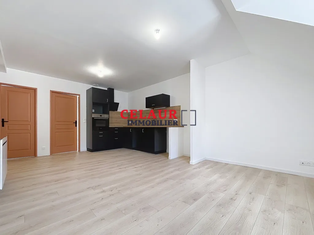 BEL APPARTEMENT R&Eacute;NOV&Eacute;