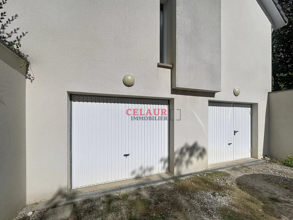 MAISON DE PLAIN PIED avec jolie vue sur la campagne
